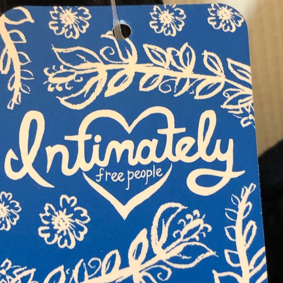 Beach Cover-Up - Picture 4 of 6